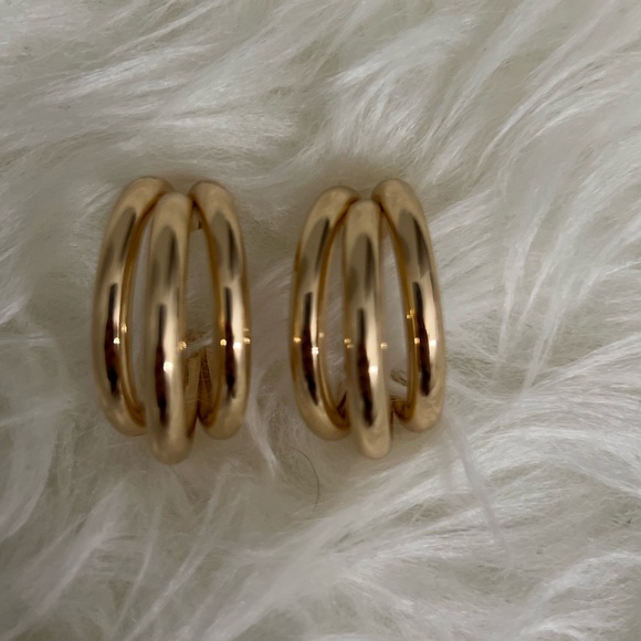 Gold Open Hoop Earrings - Picture 3 of 4